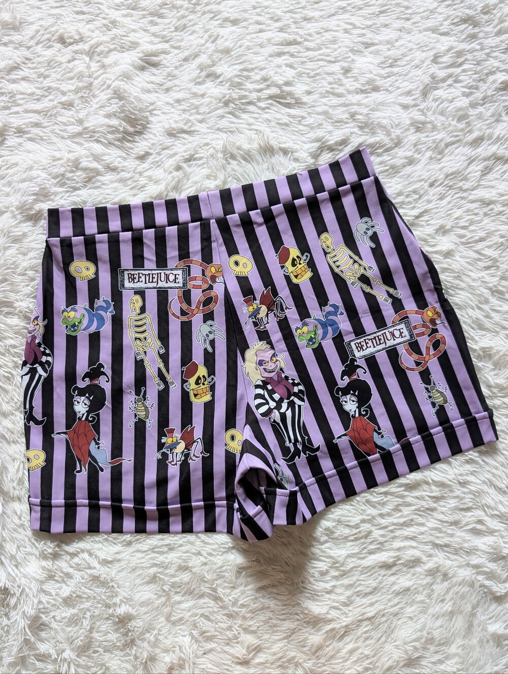 Blackmilk Beetlejuice It's Showtime Purple & Black Striped Cuffed Shorts XL - Picture 6 of 13